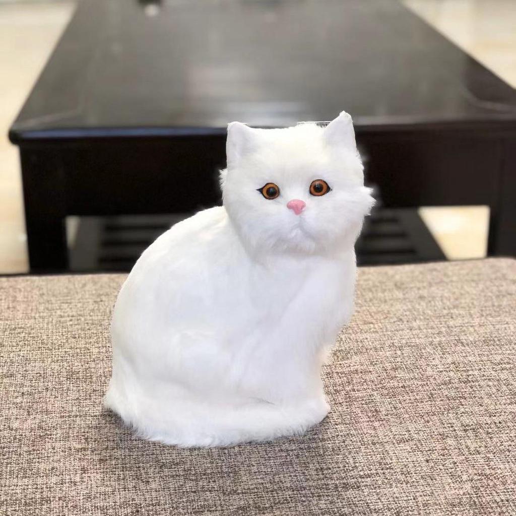 Simulated Kitten Squatting Cat Fur Craft, Zodiac Animal Figurine Toy for Dogs, Cats, and Rabbits.