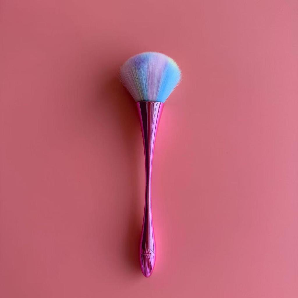 Compact Makeup Brush for Powder, Nail Dusting, Contouring, and Blush Application