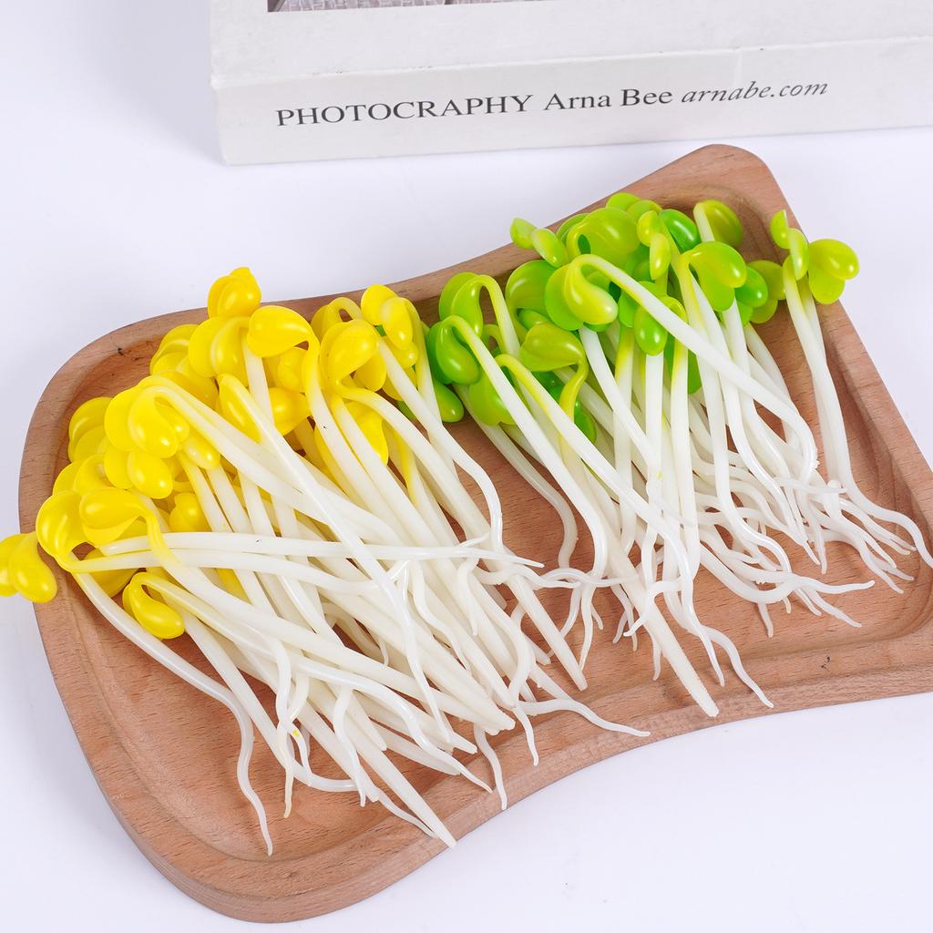 20Pcs Fun Bean Sprouts Elastic Stretch Toys Simulation Stress Relief Props Soft Squeeze Kitchen Decoration Anxiety Relief Toy