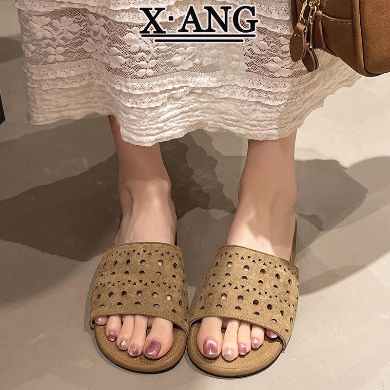 

Cowhide version soft-soled women s slippers can be worn outside in summer with skirts hollow holes women s shoes flat-soled beach cool slippers 40