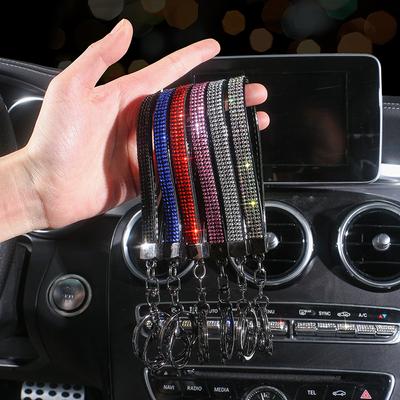 1 porte-clés de luxe avec lanière en cristal et strass pour téléphone portable, accessoire de voiture scintillant pour femme, vente en gros