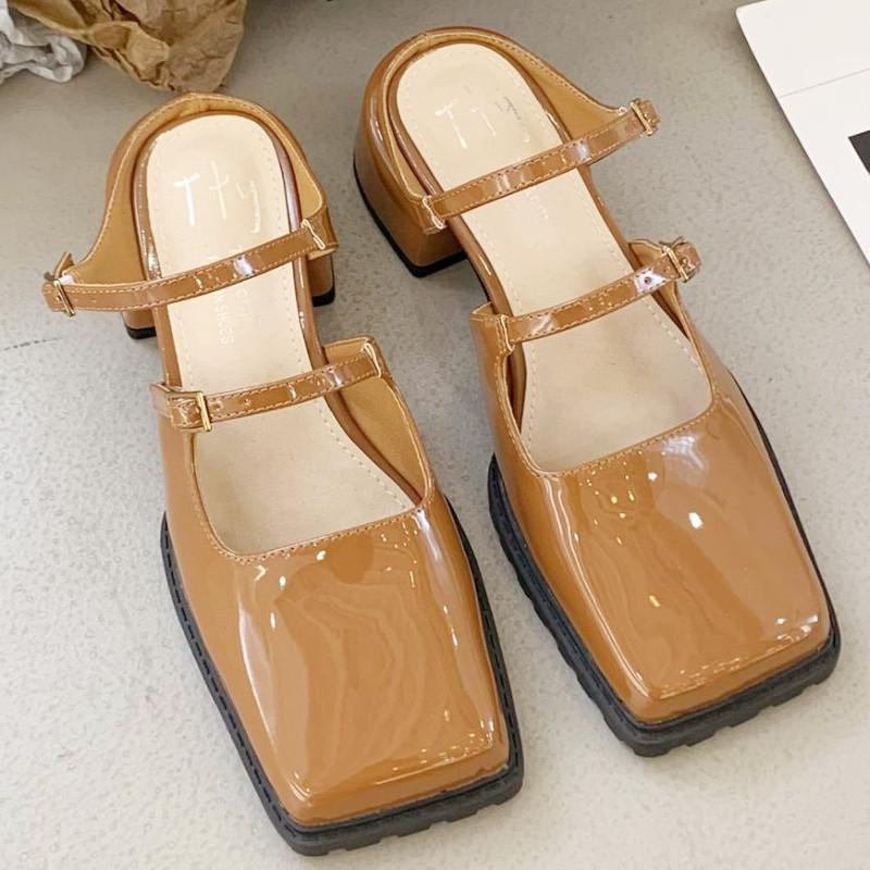 Fashion Retro Square Toe Belt Buckle Women Sandals Fashion Narrow Strap Square Heel Mary Jane Shoes Comfort Patent Leather Designer Shoe