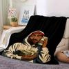 1 Stück 2Pac Hip Hop Decke Weich Leicht Ganzjahres Mehrzweck Überwurf für Sofa, Bett, Büro & Picknicks, Französischer Stil mit Ikonischem Albumcover & Zitaten