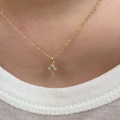 Key Necklace Women's Fashion Light Luxury Niche Design Sense Small Broken Diamond Stainless Steel Collarbone Chain