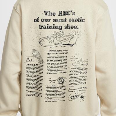 Nike Sweatshirts Men's Apricot Crew Neck Moderate