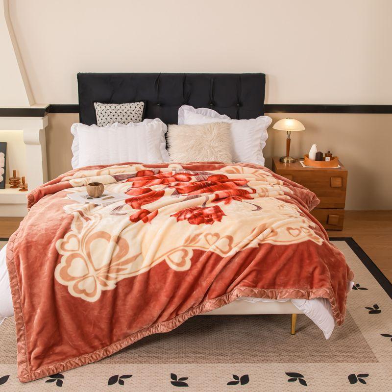 Nordic Style Geometric Printed Blanket Two Person Winter Thickened Quilt Coral Fleece Material Easy To Maintain Plush Bed Sheets