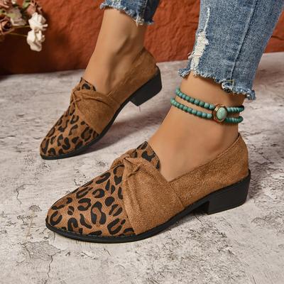 Fashion Spring and Autumn Fashion Women's Loafers Large Size Casual Medium Heel Pointed Toe Leopard Print Color Slip-On Women's Shoes