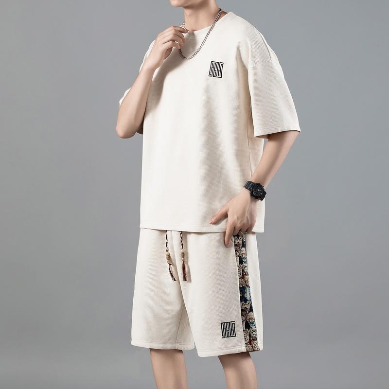 Fashion T-shirt Shorts Suit Men's Summer Casual Sports Suit Large Size Thin Section of the Trend of a Set of