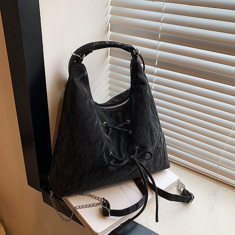 

Нишевая нежная модная сумка через плечо с бантом из фактурной ткани для женщин 2024 года, летняя новая персонализированная сумка-тоут для женщин на два плеча чёрный