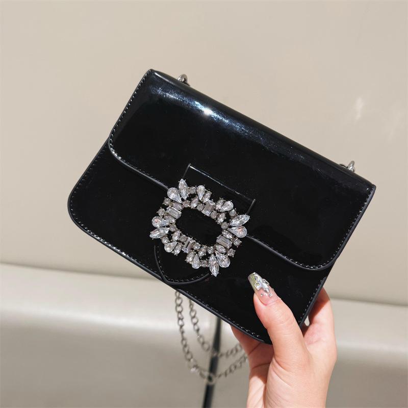 Beliebte Handtasche 2025 Frühling neue Damentasche Diamant Schultertasche Lackleder glänzend Umhängetasche Tide