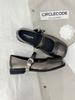 Retro Mary Jane shoes women's 2025 autumn new French versatile one-word buckle with low heel with skirt light mouth single shoes