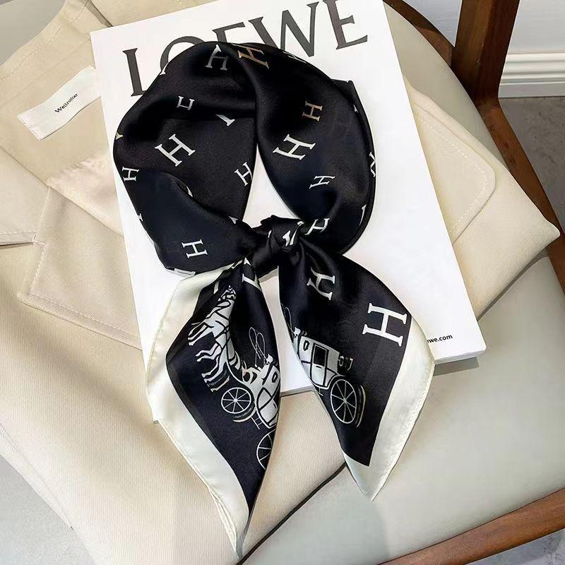 High-End Women's Lightweight Silk Square Scarf - Temperament Print Neckerchief for Neck Protection and Decoration.