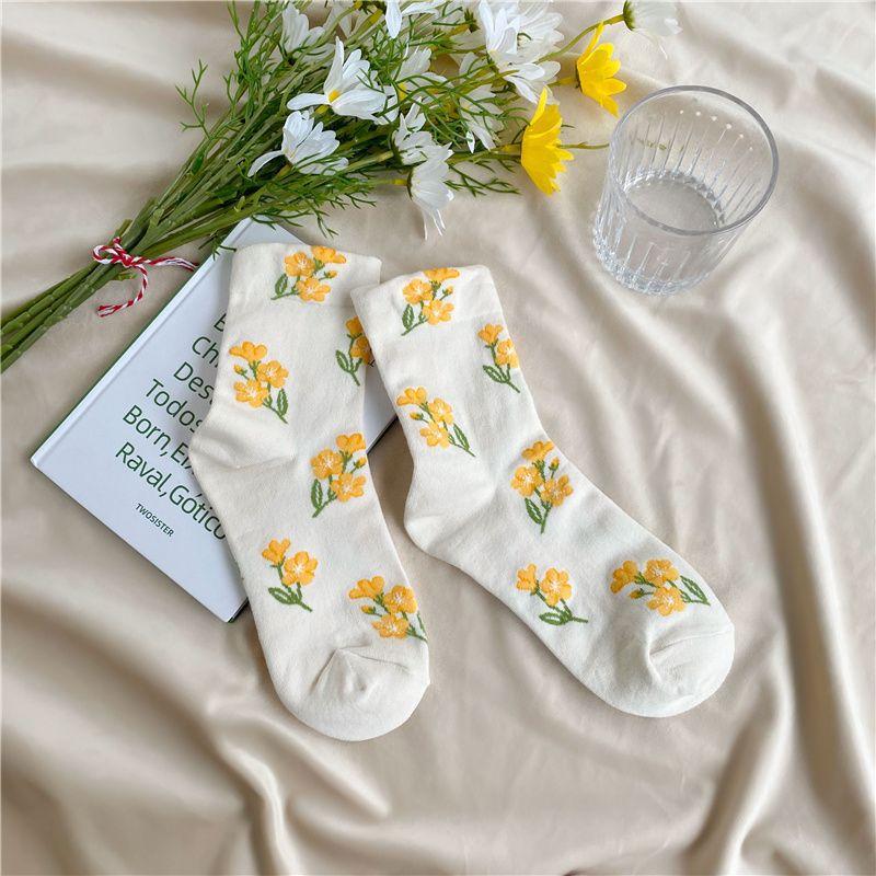 Sock Children's Mid-length Spring-autumn Cotton Socks, Cute and Sweet Flowered Socks, Versatile for An Academic Style.