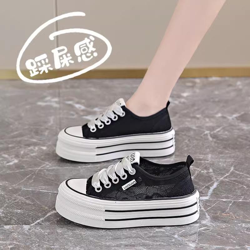 Mesh Breathable Little White Shoes Women's 2025 New Summer Super Fire Platform Canvas Shoes Student Versatile Casual Board Shoes