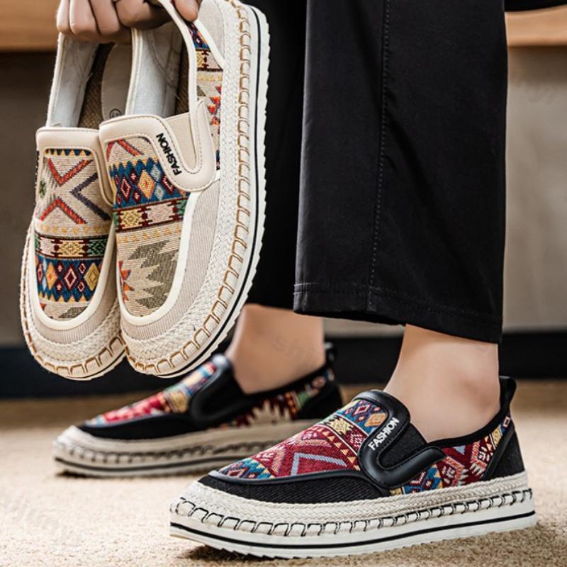 Fashion Fisherman Shoes Men's 2025 Style Cloth Surface Shoes Print Design Comfortable Fashion Trend Lightweight Slip on Casual Sneakers