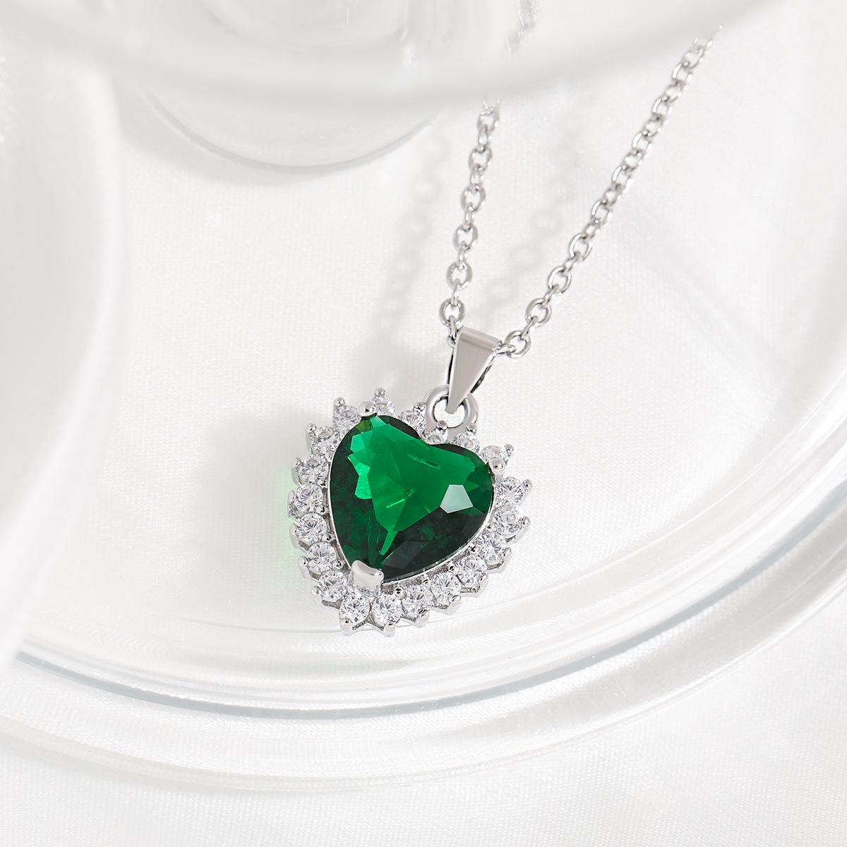 Ocean Heart Mother’s Gift: European & American Style Large Gemstone Star Heart Necklace