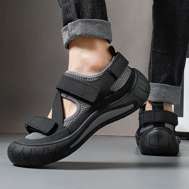 Fashion Trendy Outdoor Slides Sandals Lightweight Air Cushion Beach Shoes Unisex Water-Friendly Design Adjustable Straps Non-Slip Sole