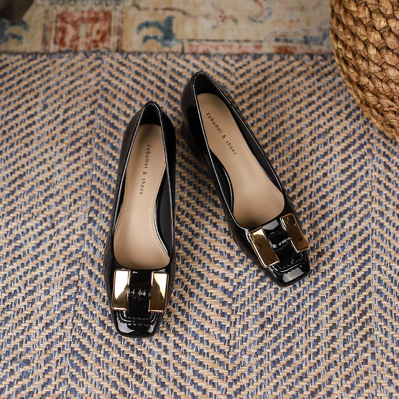 

Туфли «Мэри Джейн» на массивном каблуке, женские осенне-зимние новые женские туфли на каблуке «котенок» с металлической пряжкой, рабочая женская обувь 40