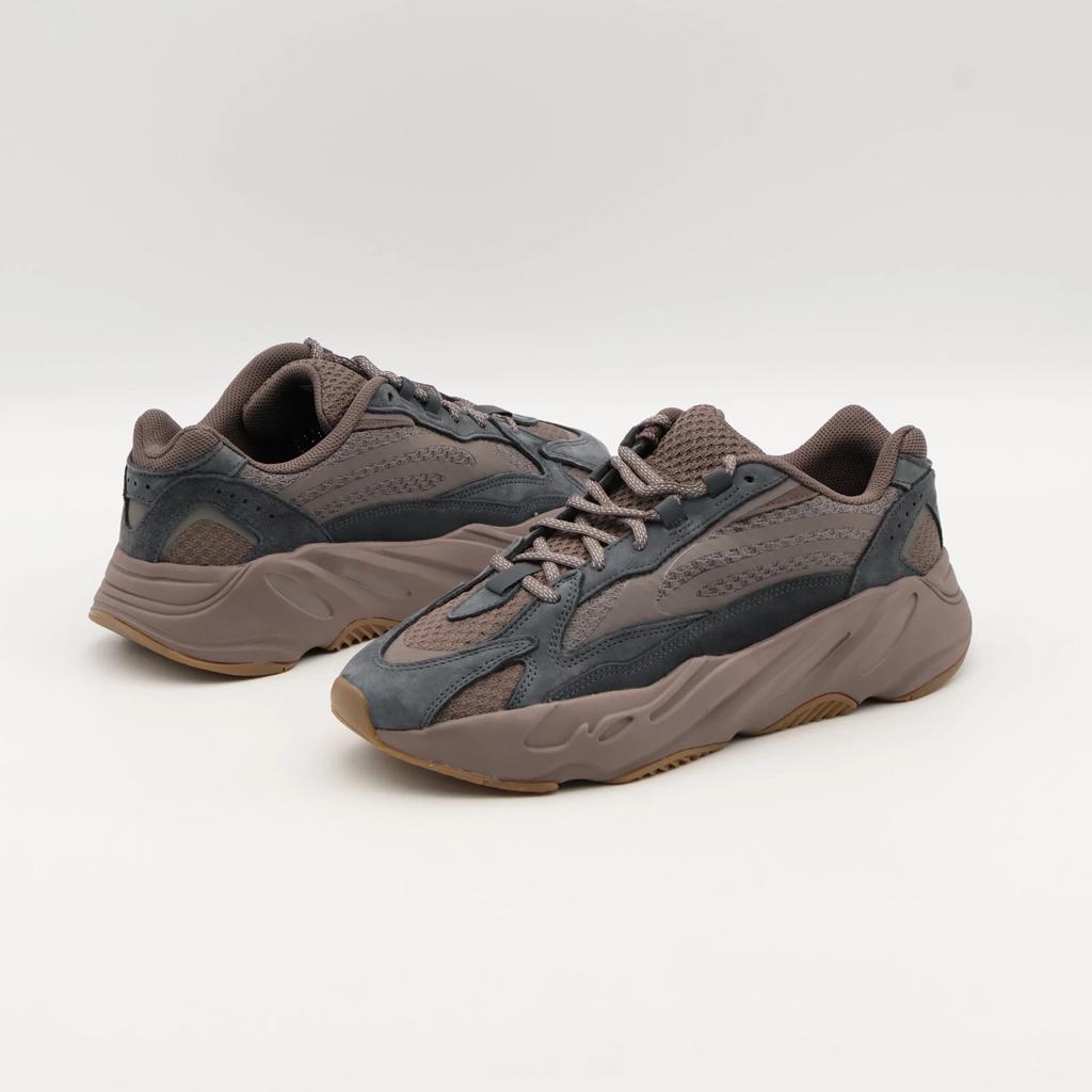 GZ0724 Adidas Yeezy Boost 700 V2 Mauve Brown Charcoal Grey Gum Beige Suede Mesh