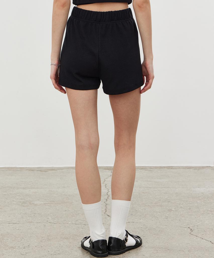 ITOV SEOUL 2Pcs Ribbon Ribbed Shorts Bk
