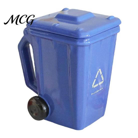 Trash Can Style Mug with Lid Funny Bin Ceramic Lid, Novelty Garbage Drinking Tea Cup Educational Handle, Recycling Coffee Mug, Gag Gifts for