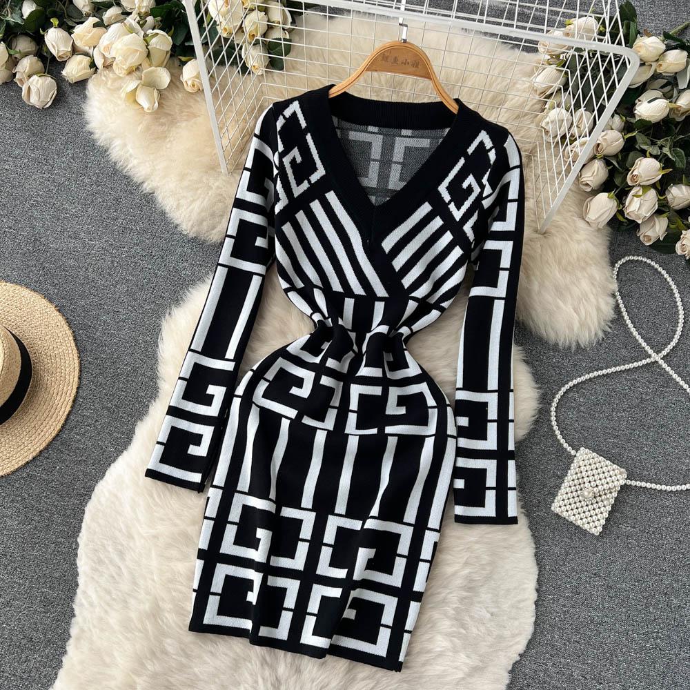 Spring Autumn V-neck Geometry Pattern Knitted Sweater Dresses Women Full Sleeve Mini Slim Bodycon Pencil Dress