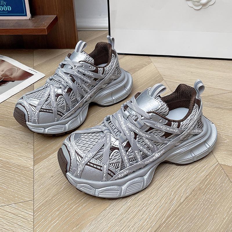 

Thick-soled heightening dad shoes for women s 2025 autumn new lightweight and versatile feet, small mesh breathable sports and leisure shoes 35