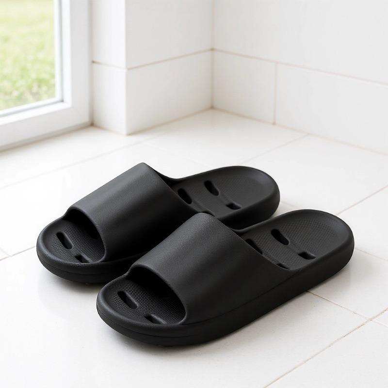 Men's and Women's Non-Slip Draining EVA Bathroom Slippers