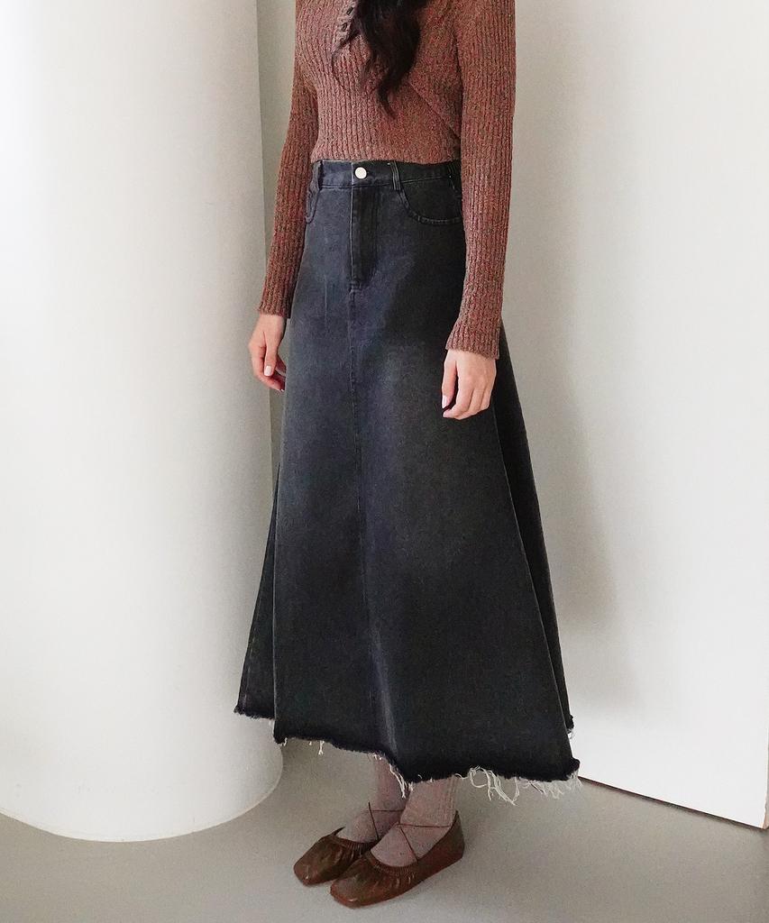 Cool Kitten Distressed Maxi Denim Skirt