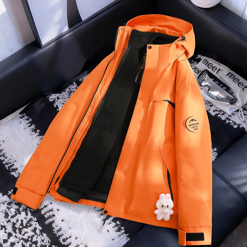 Unisex 3-in-1 Removable Mountaineering Jacket with Warm Fleece, Windproof and Waterproof, Customizable Logo
