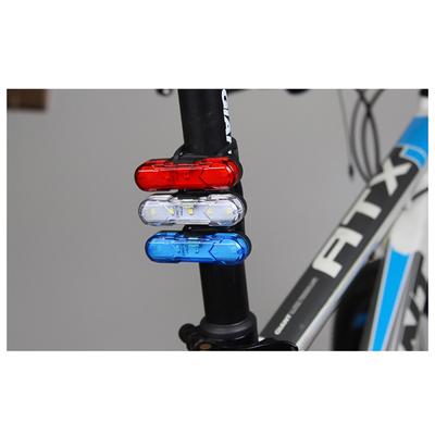 Fahrradrücklicht Hohe Helligkeit Wasserdicht Stoßfest Wiederaufladbares Licht Fahrrad USB Rücklicht Drehbares Rücklicht