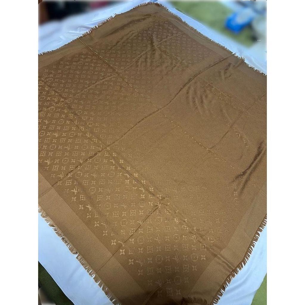 Used Louis Vuitton Large Stole