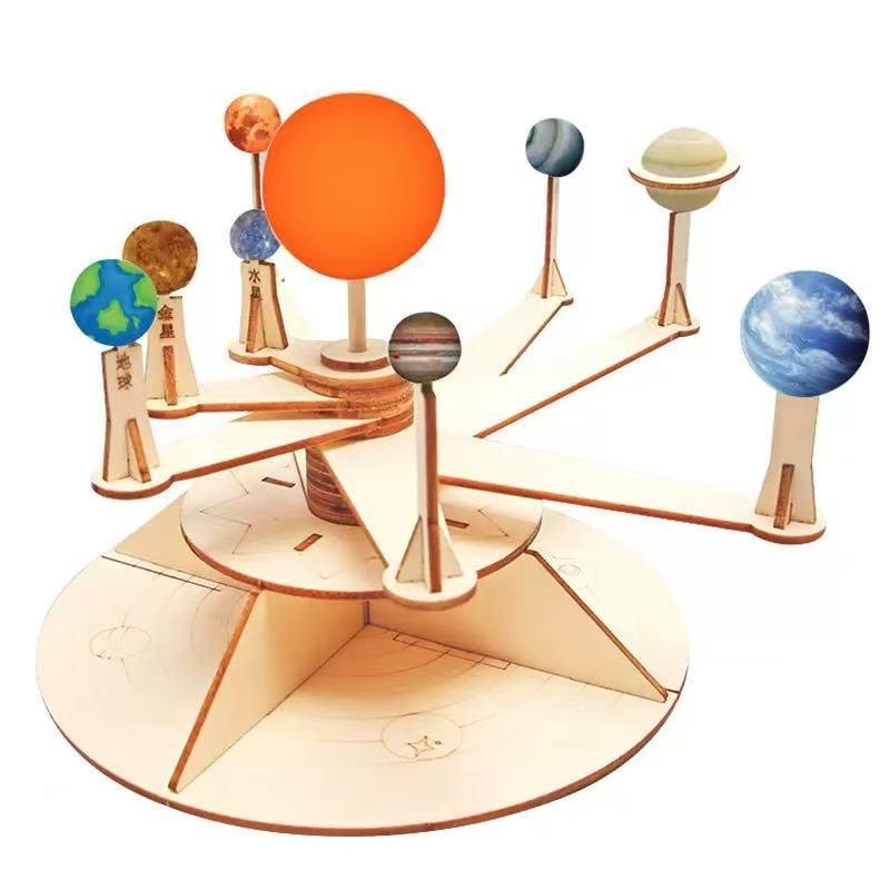 Wooden DIY Solar System Model Kit with Non-Toxic Paint Set Creative Craft Gift for Boys Girls Science Experiments