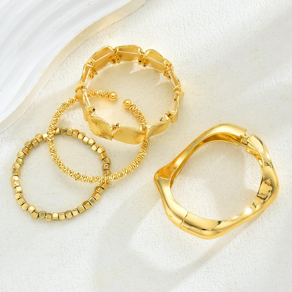4 Pcs/Set Punk Irregular Bangles for Women Delicate Gold Color Metal Geometry Cuff Bracelets Fashion Hip Hop Party Jewelry Gifts