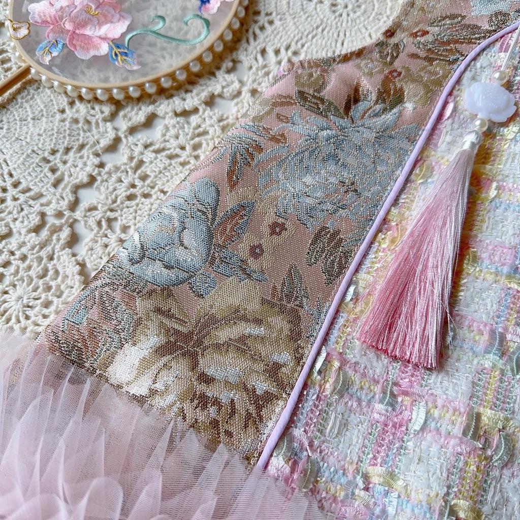 Girls' Winter Sleeveless Hanfu Cheongsam Dress with Mesh Skirt