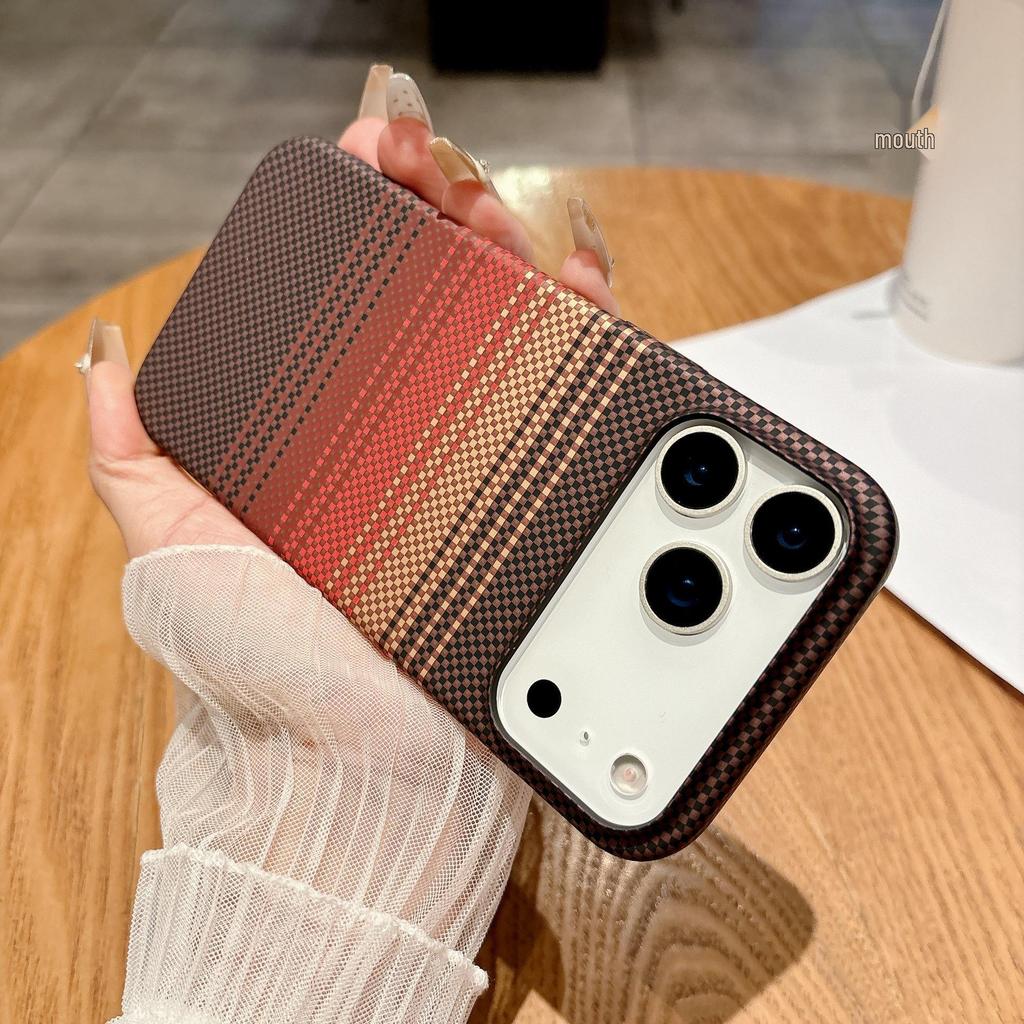 Apple 17 Pro Max Carbon Fiber Texture Magnetic Case for iPhone 16 - Ultra-thin Kevlar Matte Skin-Feel