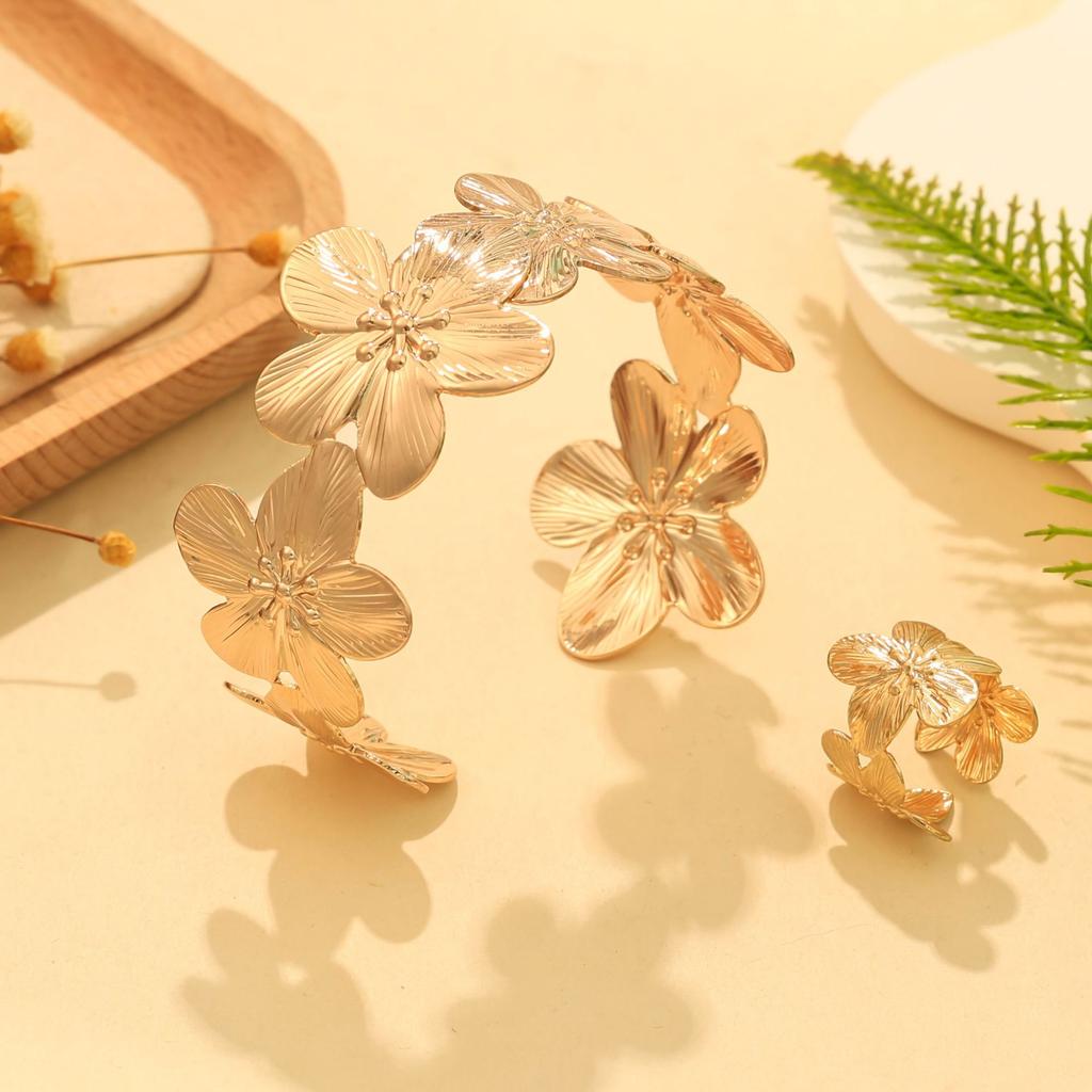 Flower bracelet ring set personalized design hand jewelry