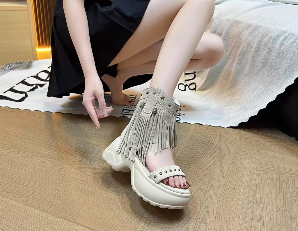 Inner Heightening Soft Leather Roman Rivets Fringed Cool Boots Women's 2025 Summer New Wedge Heel Open-toed Bohemian Sandals