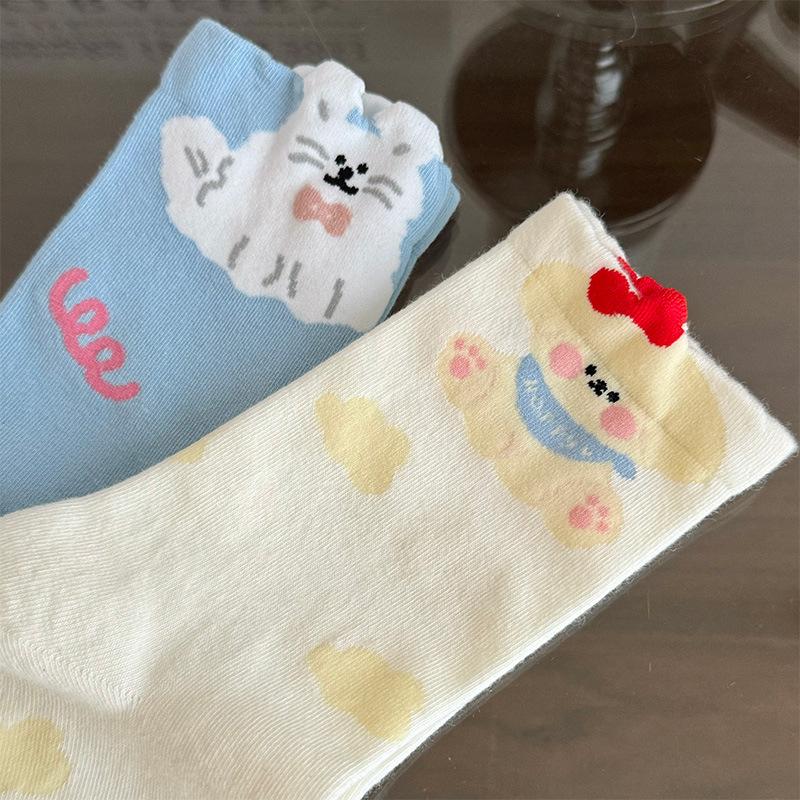 1/5 Pairs Women's Cute Cartoon Mid Calf Socks Pure Sotton Skin-friendly Breathable Mid-tube Socks Suitable for All Seasons