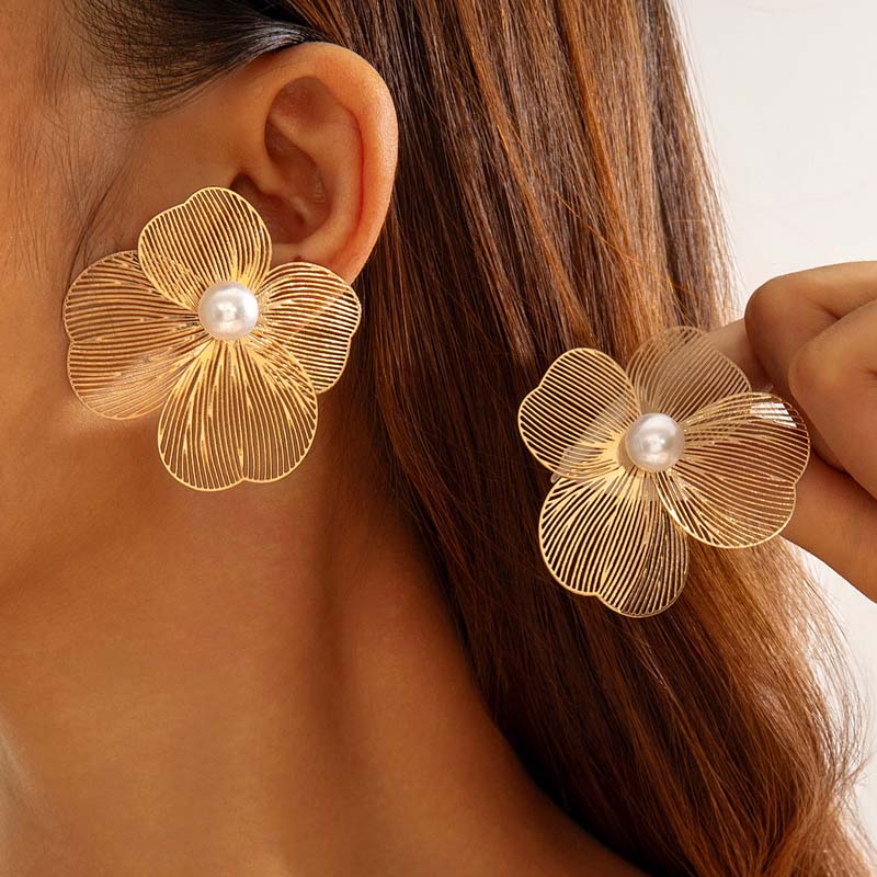 Punk Vintage Metal Petal Flower Stud Earrings Women Girls Trend Goth Geometric Piercing Earring Jewelry Steampunk