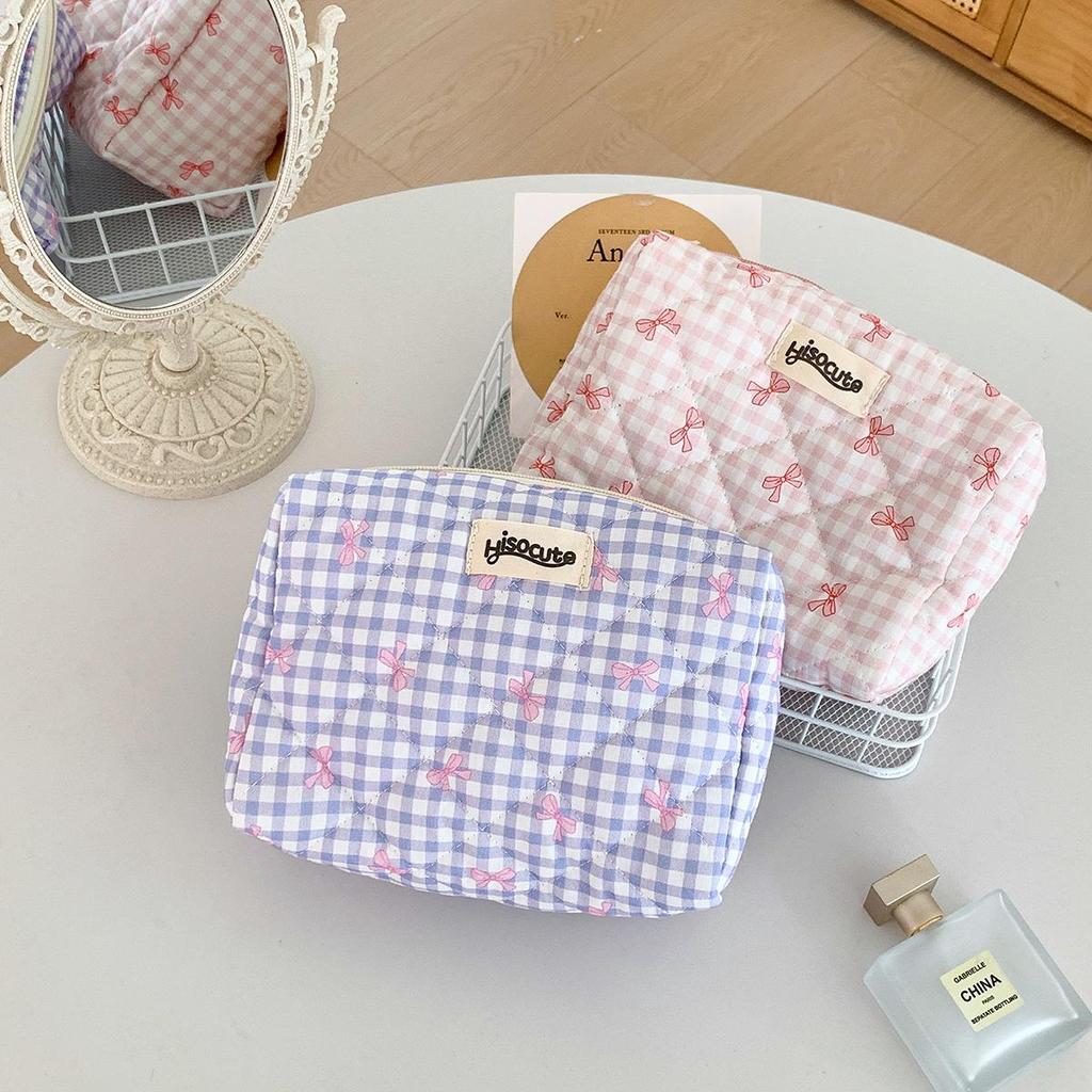 Korean-Style Plaid Bow Makeup and Skincare Bag: Large Capacity, Portable, Simple Design for Women