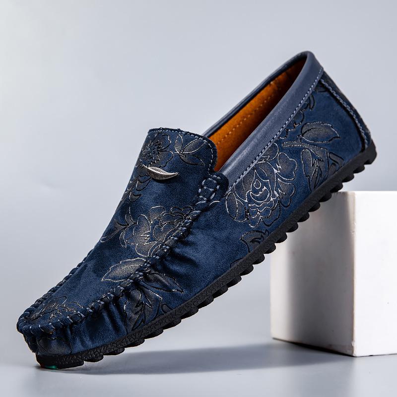 Men's Plus Size Rose Bean Soft Leather Casual Shoes - Red Pointed Toe Summer Trend