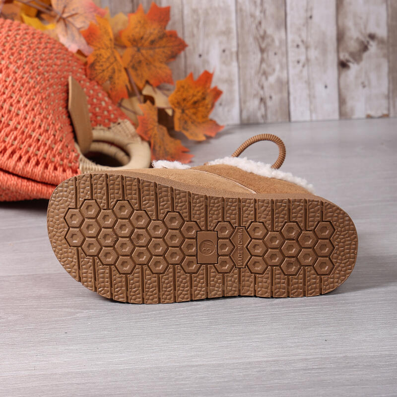 Fashion Comfort Platform Fluffy Fur Snow Boots Women 2025 Winter Thick Bottom Furry Ankle Boots Colored Bead Lace Up Suede Casual Shoes