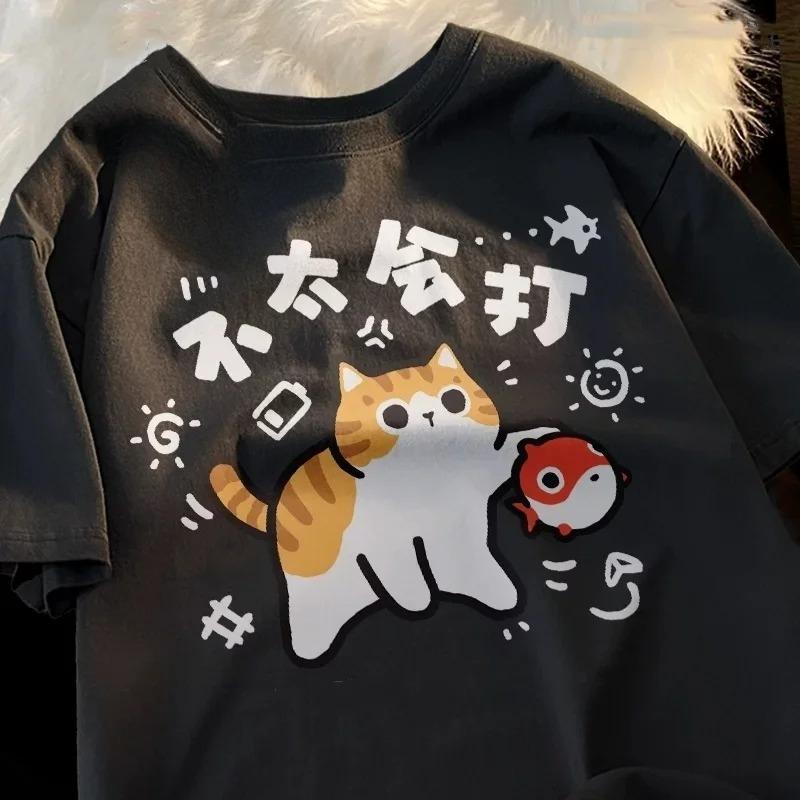 Unisexs Loosefit Shortsleeve Tshirt Trendy Highquality Branded Tee Featuring A Passionate Cat Design