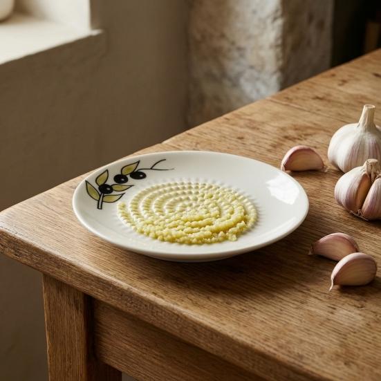 Ceramic Ginger Grater Plate, Manual Garlic Mincer Dish, Multifunctional Masher for Food, Kitchen Grinding Bowl for Ginger Garlic Puree