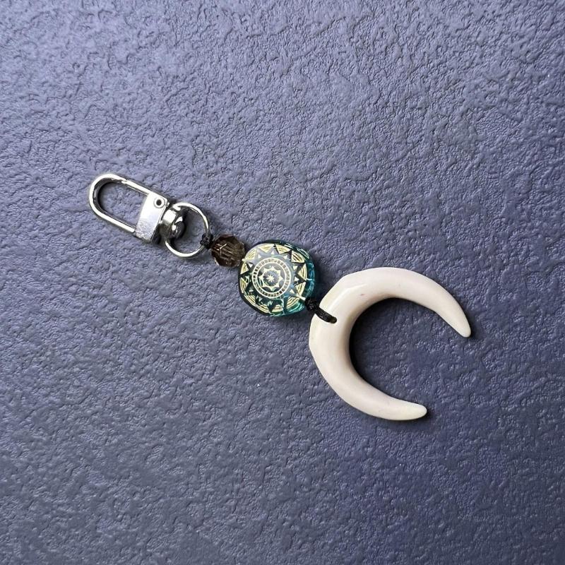 Smiling Face Dice 8 Ball Charm Keyring Backpack Decoration Handmade Pendant Keyring Fashion Bag Charm Fashion Keychain