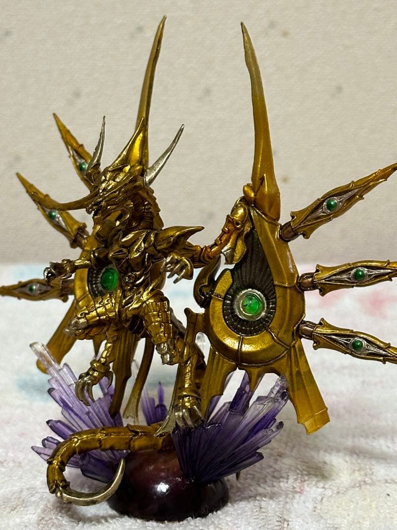 

[Б/У] Бахамут Ретсу Фигурка Final Fantasy Creatures Kai vol.4