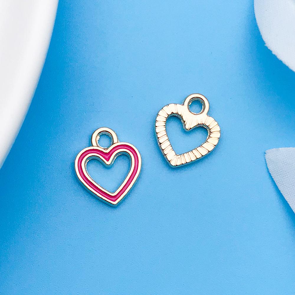 30 Cartoon Alloy Jewelry Pendants: Rose Red Drip Oil for DIY Bracelet and Handbag Accessories