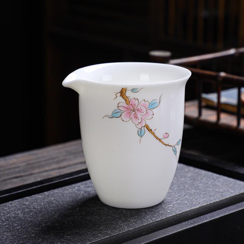 Tuopai Ceramic Tea Set with Lidded Cups