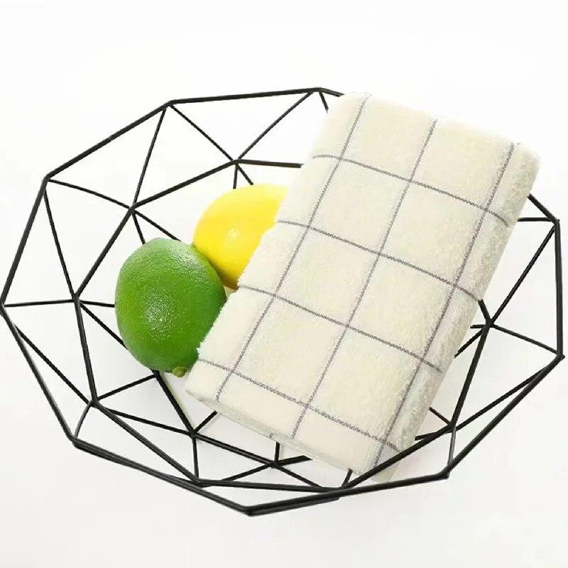 3 Absorbent Soft Towels for Quick Drying Suitable for Daily Use